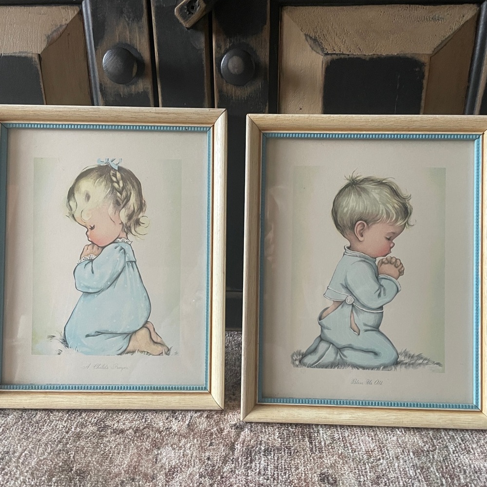 Vintage Praying Child Wall Art Set